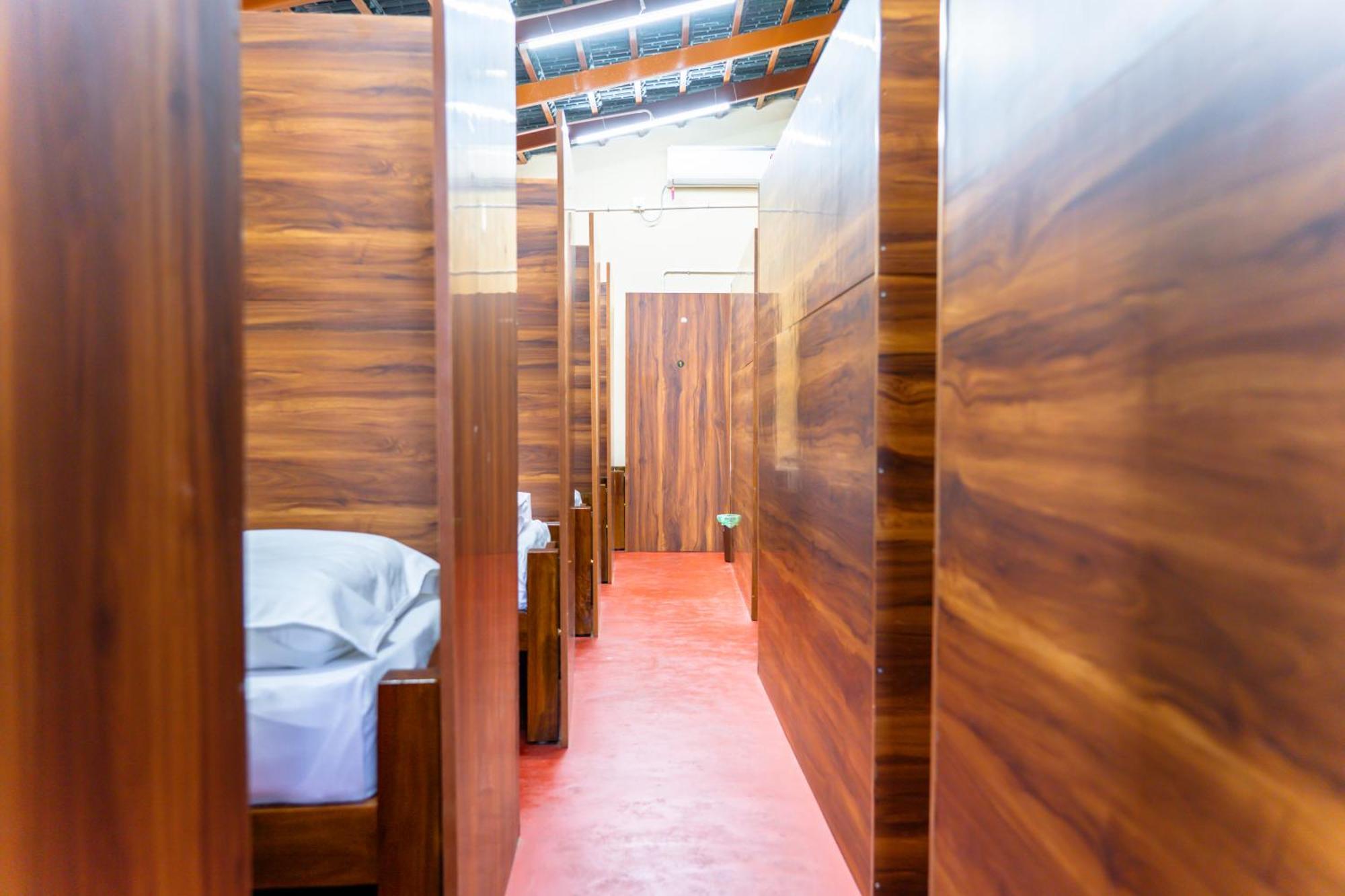 Hostel Leo Vishroam Maisúr Exteriér fotografie